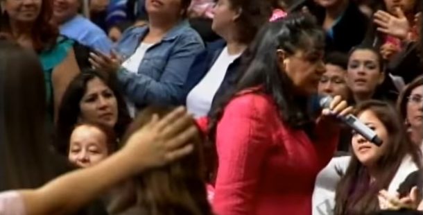 deboras-de-hoy-2012-lo-que-toda-mujer-necesita